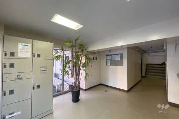 エントランスホール　