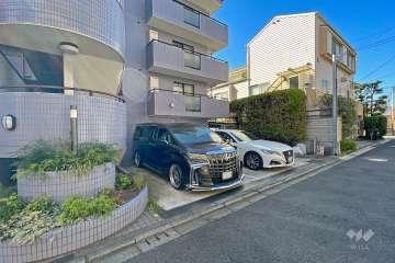 敷地内駐車場（屋外平面式）