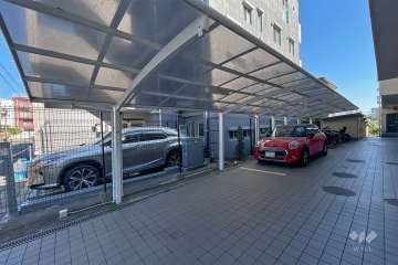 敷地内駐車場（屋外平面式）