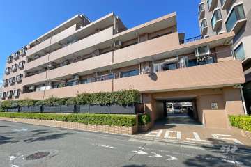 ライオンズマンション洗足池第２の外観（北東側から）