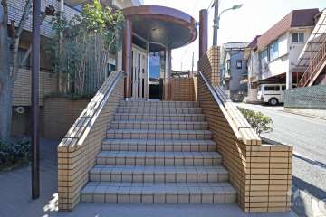 エントランスアプローチ