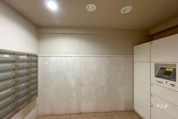 宅配ボックスと共用ポスト　