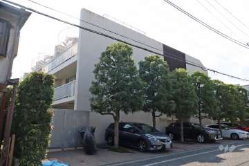 洗足池スタイルハウスの外観(南東側から)