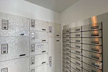 共用ポストと宅配ボックス　