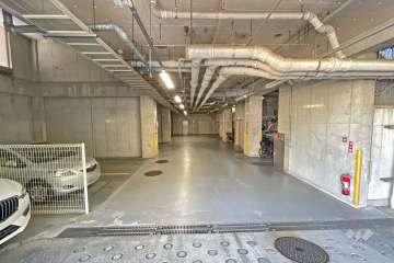 敷地内駐車場（屋内平面式）