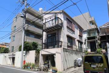 パークハイム上池台の外観(南西側から)