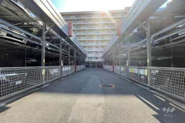 敷地内駐車場（屋外機械式）