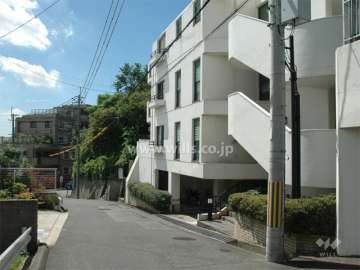 パラツィーナセシリア夙川A棟の外観（北東側から）