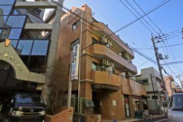 ライオンズマンション蒲田第2の外観（北東側から）