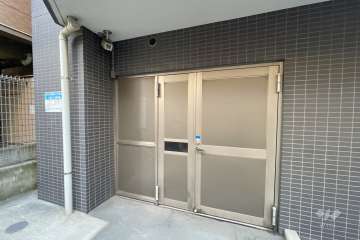 駐輪場の出入り口