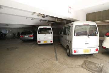 敷地内駐車場（屋内平面式）　