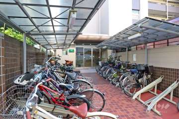 エントランスアプローチ