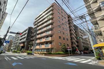 メイツ蒲田の外観（北東側から）　　