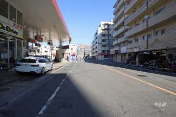 敷地西側の前面道路　　