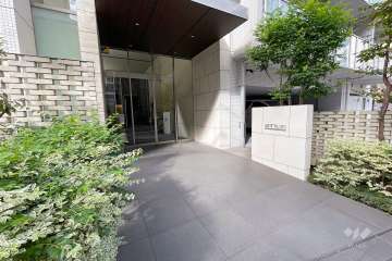 エントランスアプローチ