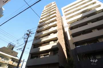 コスモ西蒲田の外観（南東側から）