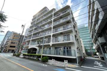 西蒲田ファミリーマンションの外観（北東側から）