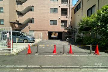 敷地内駐車場（屋外機械式）・駐輪場