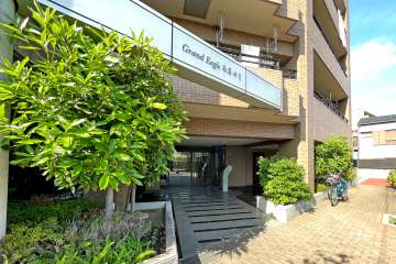 エントランスアプローチ