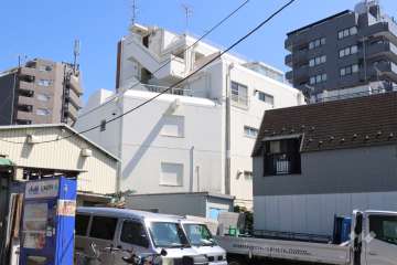 シャトー西馬込の外観(北側から)　