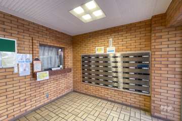 エントランスホール