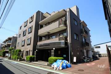 パルミナード多摩川弐番館の外観(北東側から)