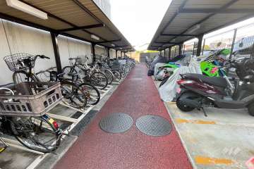 駐輪場・バイク置場（屋根付き）