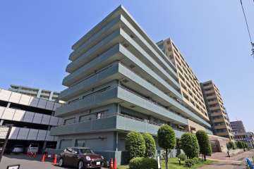 クレストフォルム東京リバーコーストの外観（北西側から）