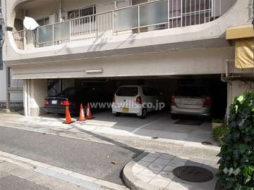 敷地内駐車場（平面式）