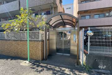 駐輪場の出入り口