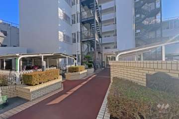 エントランスアプローチ