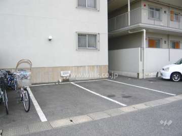 来客用駐車場