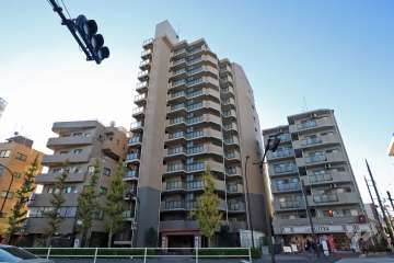 ライオンズマンション大鳥居第2の外観（北東側から）