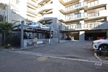 敷地内駐車場（屋外平面式、屋外機械式）