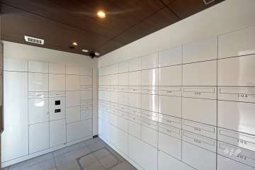 宅配ボックスと共用ポスト