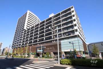 ステーションツインタワーズ糀谷フロントウエストの外観（南東側から）