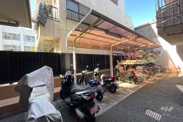バイク置場