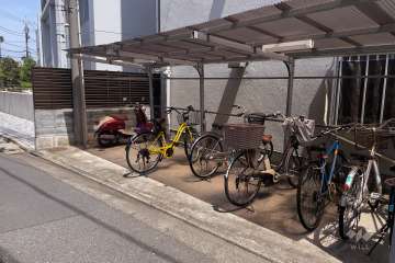 駐輪場、バイク置場