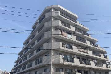 エンゼルハイム石川台の外観（南西側から）