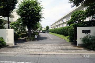 駐車場の出入り口