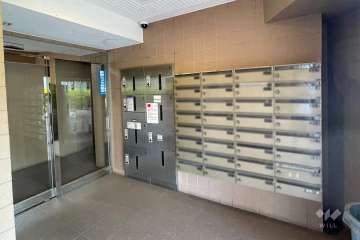 共用ポストと宅配ボックス