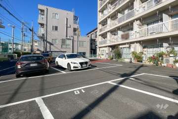 敷地内駐車場（屋外平面式）　