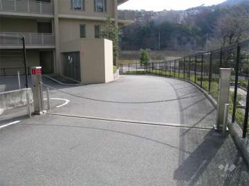 駐車場入口