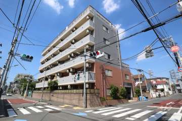 センチュリープラチナマンション千鳥町の外観(南東側から)
