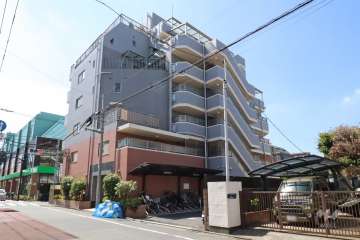 センチュリープラチナマンション千鳥町の外観(北東側から)