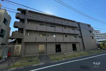 ルーブル多摩川七番館の外観（北東側から）
