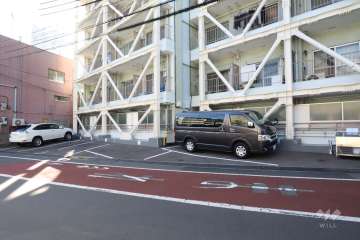 敷地内駐車場（屋外平面式）