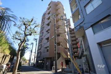 グランイーグル多摩川３の外観(北西側から)