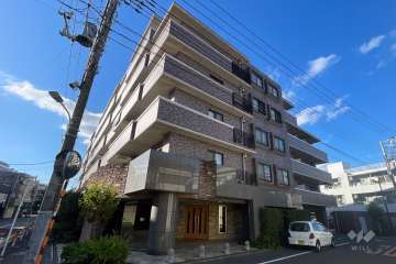 クレッセント多摩川の外観（南側から）