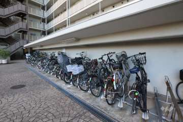 駐輪場（屋根付き）